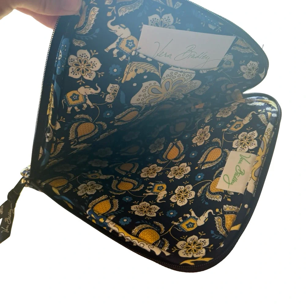 Vera Bradley Ellie Blue Quilted 10